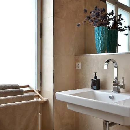 Ξενοδοχείο με διαμερίσματα Linnen