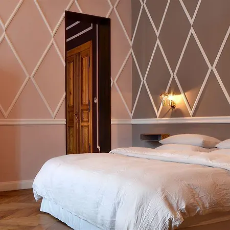 Ξενοδοχείο με διαμερίσματα Linnen