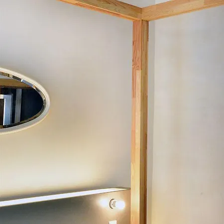 Linnen 3* Βερολίνο