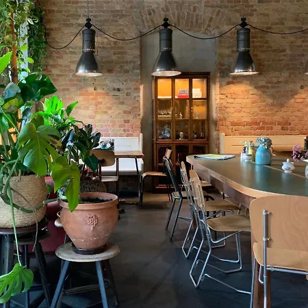 Linnen 3* Βερολίνο